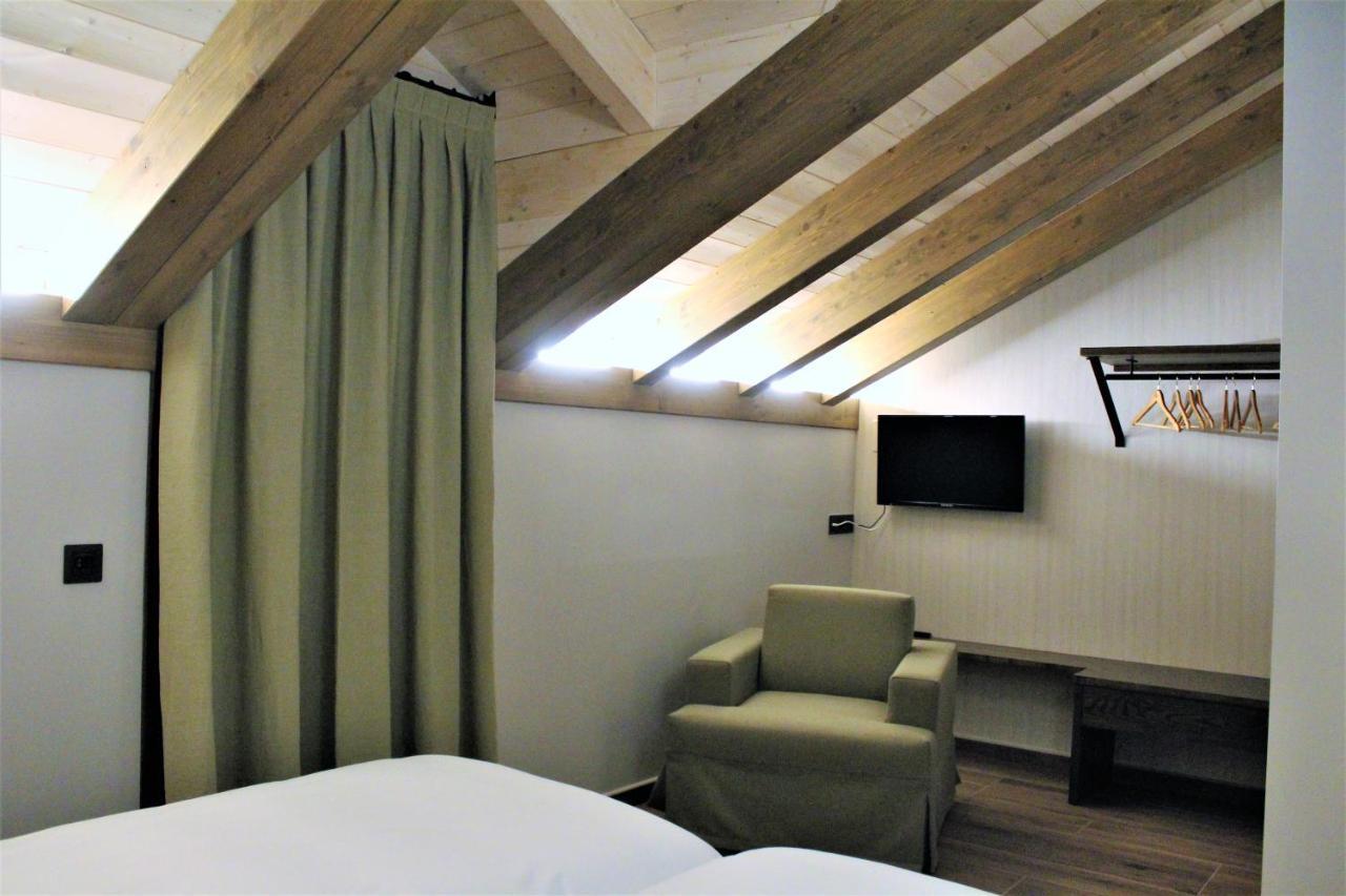 Casa Perez Guest House Yebra de Basa Ngoại thất bức ảnh