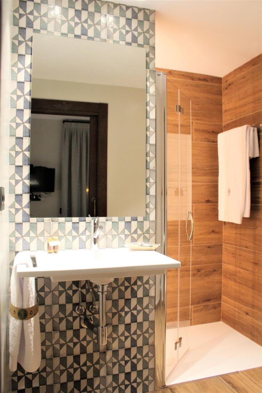 Casa Perez Guest House Yebra de Basa Ngoại thất bức ảnh