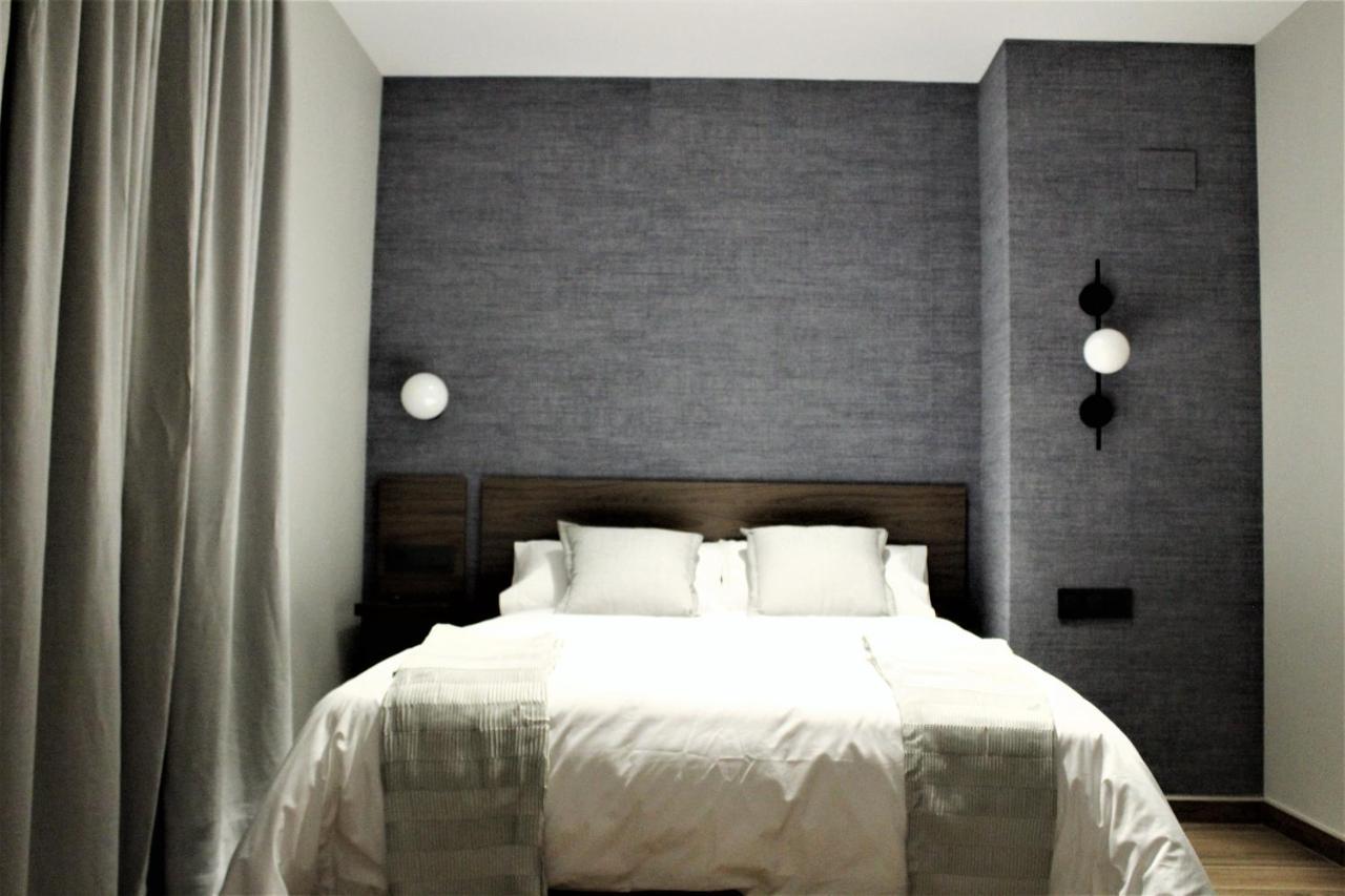 Casa Perez Guest House Yebra de Basa Ngoại thất bức ảnh