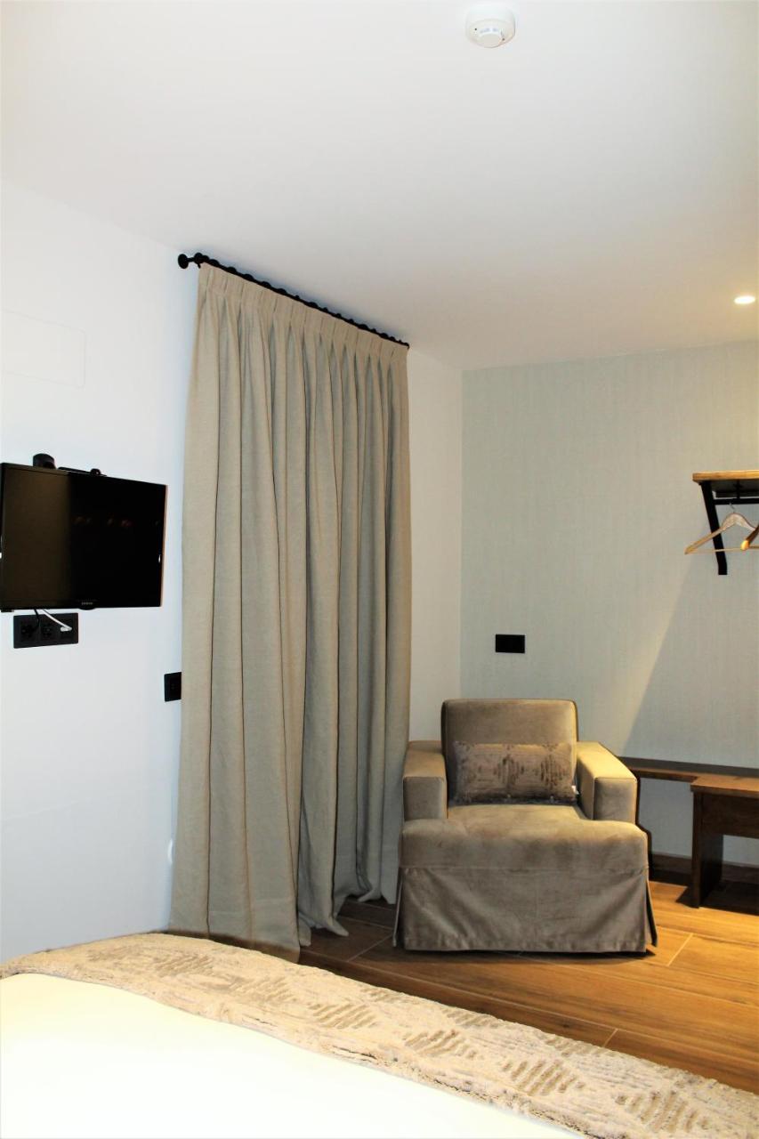 Casa Perez Guest House Yebra de Basa Ngoại thất bức ảnh